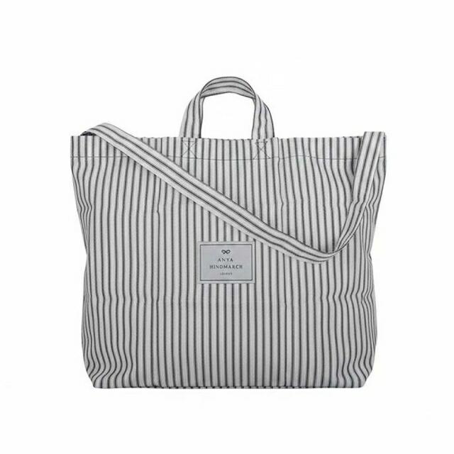 アニヤハインドマーチ ANYA HINDMARCH Eyes トート トートバッグ 193580 ユニセックス Black(ブラック)の画像