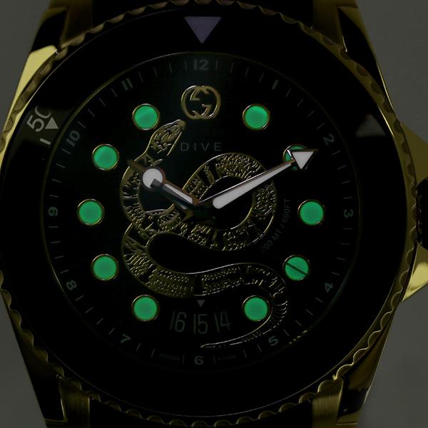 GUCCI 5/1は+9倍 グッチ 時計 ダイヴ 48mm 蛇 スイス製 クオーツ GUCCI 5/1は+9倍 グッチ 時計 ダイヴ 48mm 蛇 スイス製 クオーツ