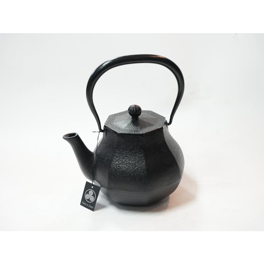 みやび 黒 1L 鉄瓶 南部鉄器 及富（おいとみ） : 南部鉄器 Yahoo!店