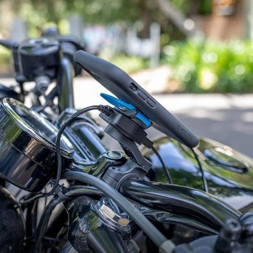 QUADLOCK クアッドロック USBチャージャー 他 バイク用 防水・防塵 USBチャージ｜クアッドロック