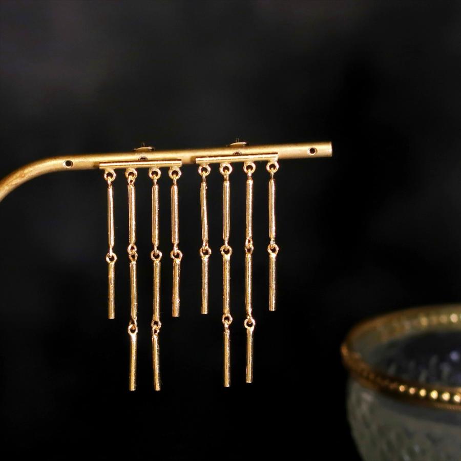 ピアス レディース 22金 22K スタッドピアス アンティーク ゴールド ロングピアス フリンジピアス フリンジ 揺れ nanotta AER065の画像