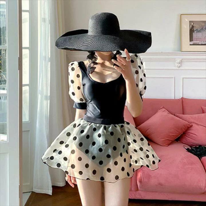 最安挑戦 鉛筆 名入れ鉛筆 サンスター文具 怪盗グルー ミニオンズ 色鉛筆 12色 ミニオン 世界旅行 Materialworldblog Com