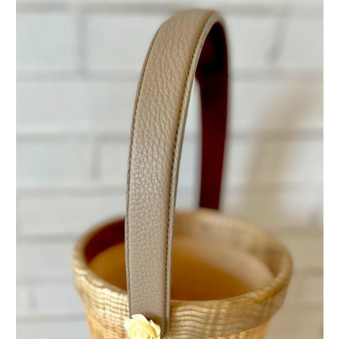 ナンタケットバスケット エンボス ワイドレザーハンドル 長さ42cmx幅2.8cm グレージュ nbcembgr1Nantucket