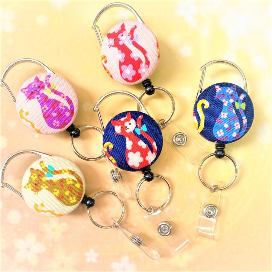 リール式キーホルダー ねこ 38mmくるみボタン キーリール