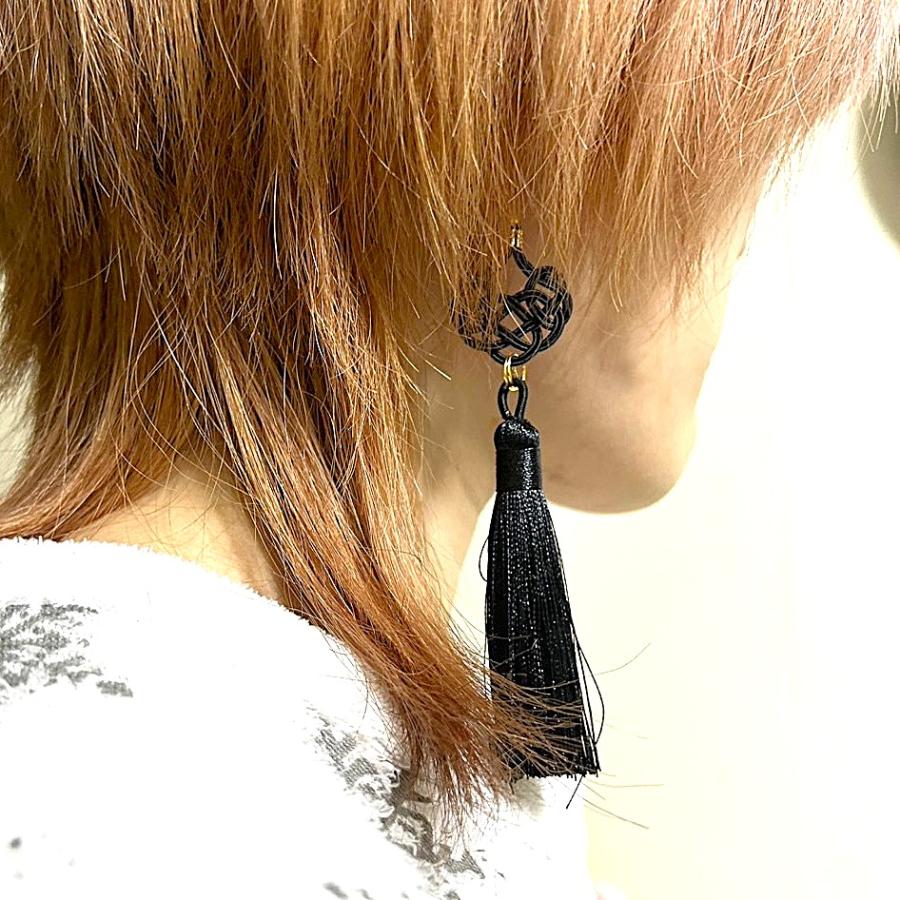 水引きとタッセルのチャイナ風耳飾り タッセル超ロング7cm 長さ調整可