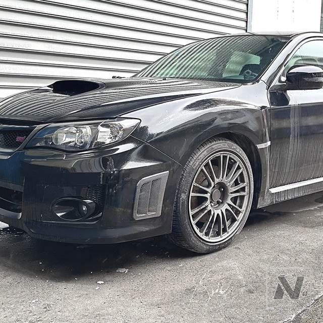 並行輸入品】スバル 2009-2014 インプレッサ WRX STI フロントバンパー