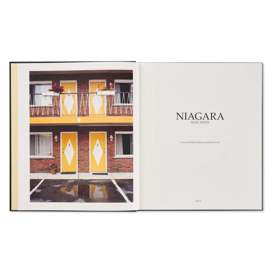 NIAGARA by Alec Soth [FIRST EDITION, THIRD PRINTING ] : 奈良 蔦屋