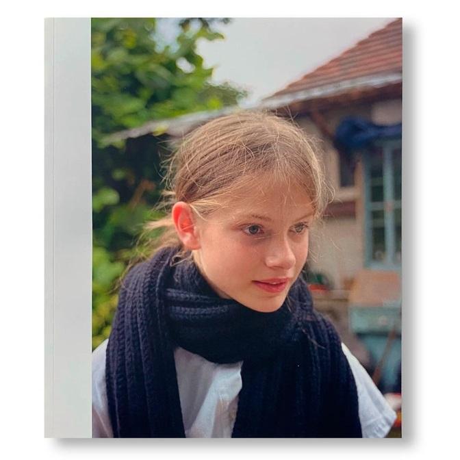 SYLVIA ZINE by Angela Hill : 奈良 蔦屋書店ヤフー店 - 通販 - Yahoo