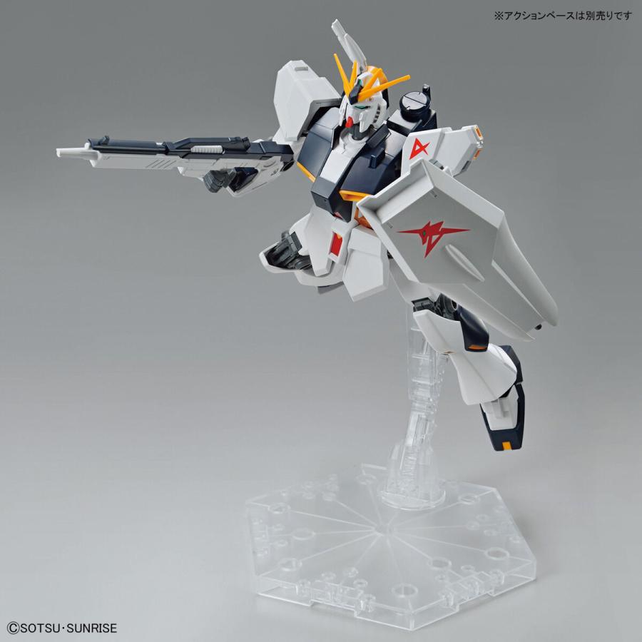 EG νガンダム 1/144スケール 機動戦士ガンダム 逆襲のシャア ガンプラ