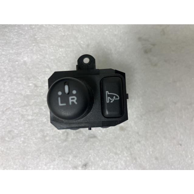 ムーヴ ダイハツ LA150S 右 サイドミラー ドアミラー 運転席側 カプラ5 