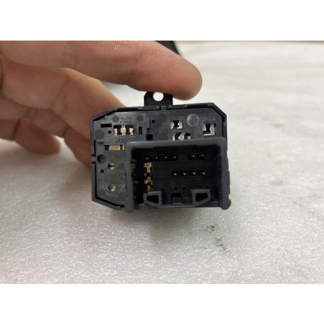 ムーヴ ダイハツ LA150S 右 サイドミラー ドアミラー 運転席側 カプラ5 