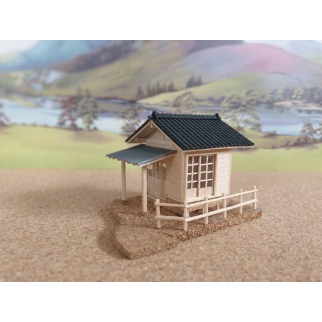 HOナロー(軌間9mm)55 ひな壇ヤードのある風景 アクリルケース付