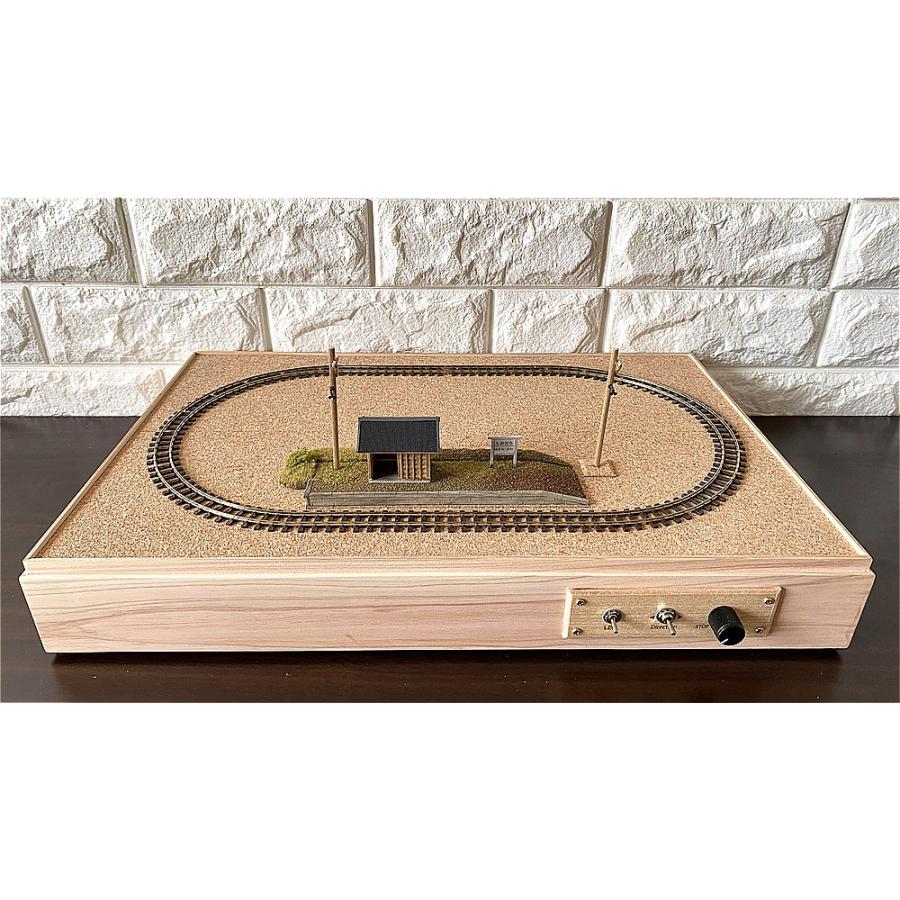 チップLED搭載|【450x300mm】 HOナロー(1/80〜87,9mm,R110mm) 軽便鉄道風レイアウトベース|ストラクチャー&電柱付き : hoe-splayout-p80-28 : ナローゲージショップ Yahoo!店 - 通販 - Yahoo!ショッピング チップLED搭載|【450x300mm】 HOナロー(1/80〜87,9mm,R110mm) 軽便鉄道風レイアウトベース|ストラクチャー&電柱付き : hoe-splayout-p80-28 : ナローゲージショップ Yahoo!店 - 通販 - Yahoo!ショッピング