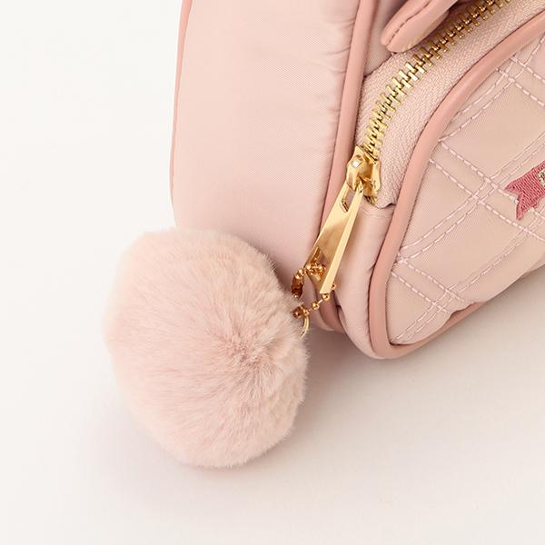 新品メゾピアノ(mezzo piano)クマワッペン　ナイロンショルダーバッグ mezzo piano メゾピアノ(mezzo piano)☆クマワッペン ナイロン