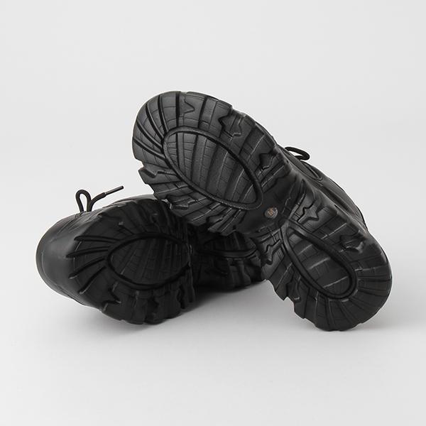 LOVETOXIC ラブトキシック(Lovetoxic)厚底スニーカー【O_40】【outlet