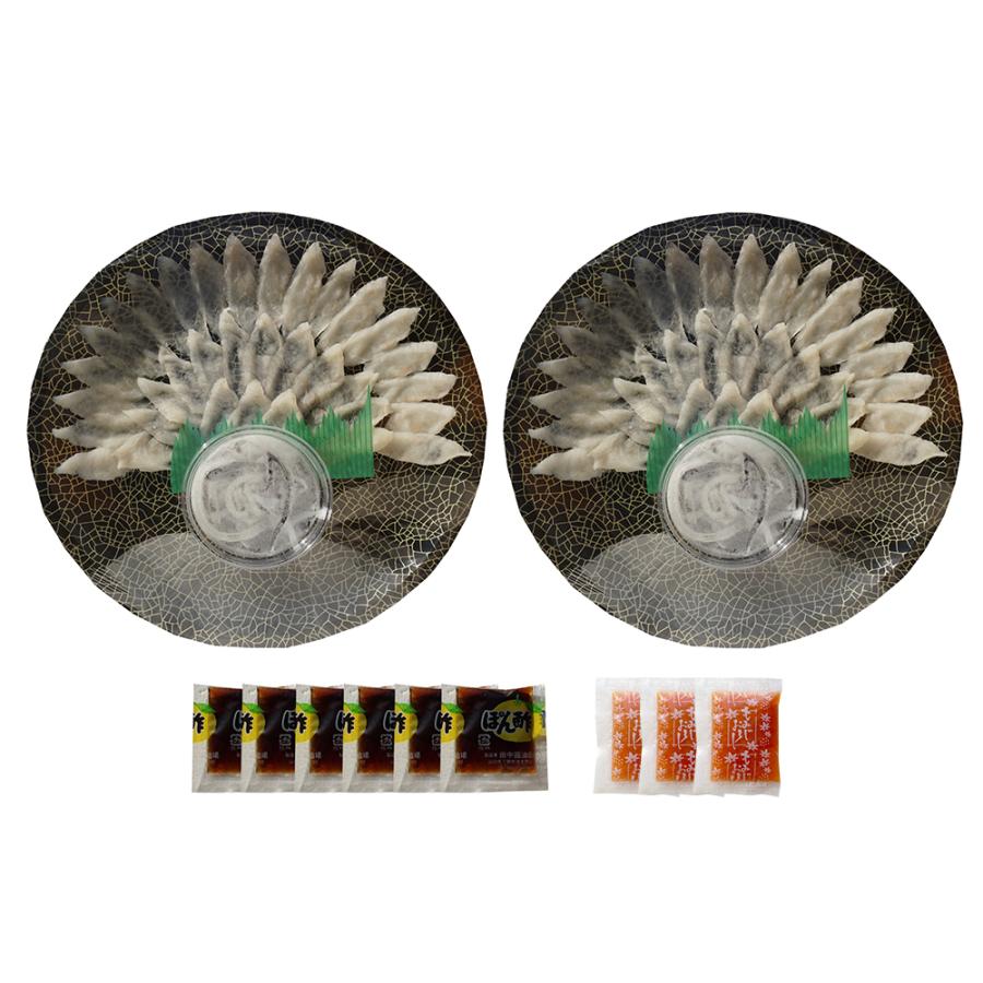 とらふぐ刺身扇盛2皿セット 冷凍商品 フグ ギフト ふぐ鍋セット ふぐ刺し お取り寄せ |  | 01