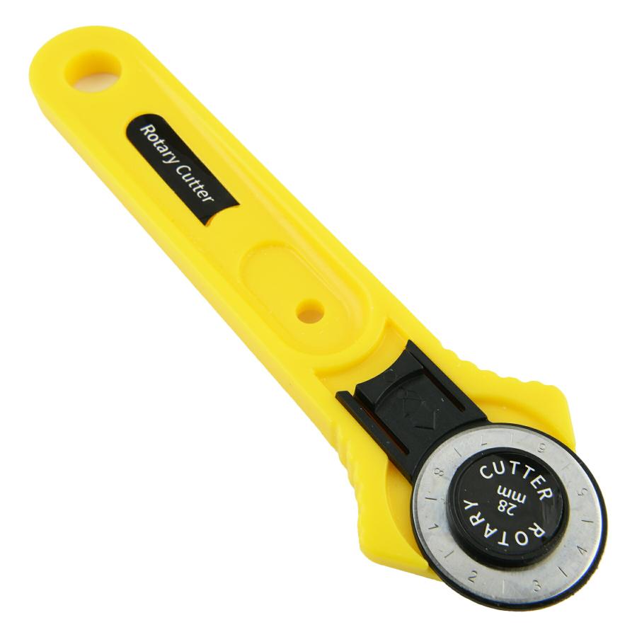 ロータリー カッター 28mm 布 裁断 円形 替刃式 左右両用 クラフト 手芸 DIY 裁縫道具 洋裁 生地 の商品画像