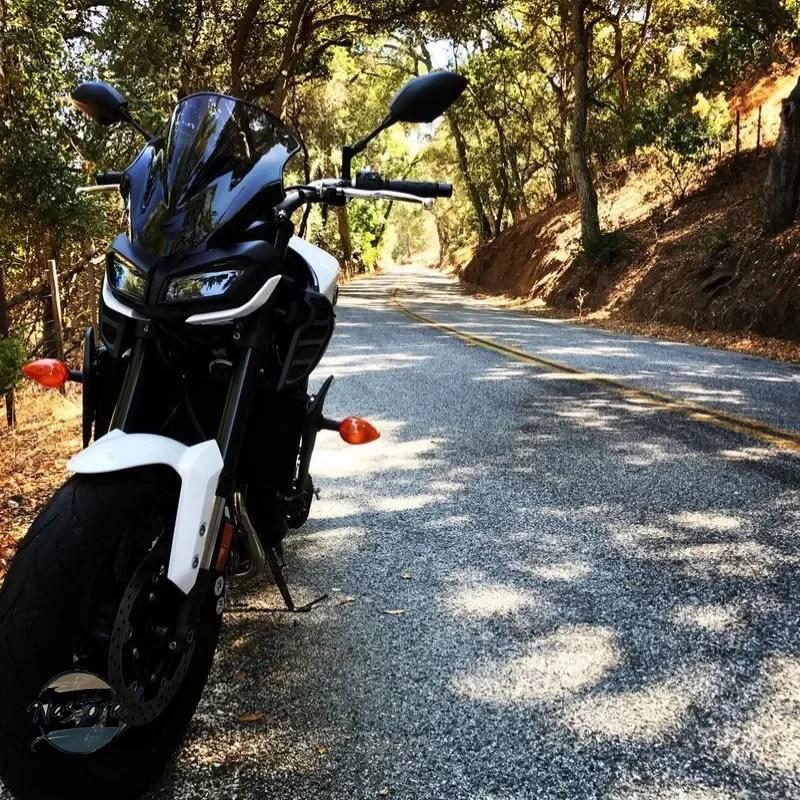並行輸入品 ヤマハ バイク mt09 fz09 mt-09 fz-09 fz 2017-20 風防 レーシング 部品 カスタムパーツ アクセサリーの画像