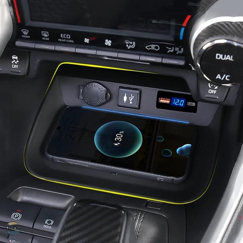 並行輸入品 トヨタ toyota ワイヤレスチャージャー 15w 高速充電 ブースター ラボラv 4 2019-21 2022 カスタムパーツ 部品 アクセサリー