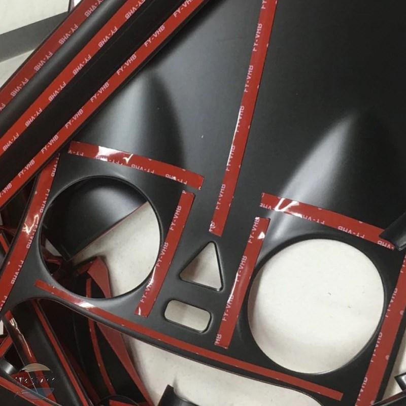 並行輸入品 メルセデスベンツEクラスW212インテリアドアトリムステッカー プラスチックブラック 木目 スタイル装飾アクセサリー 2014 2015の画像