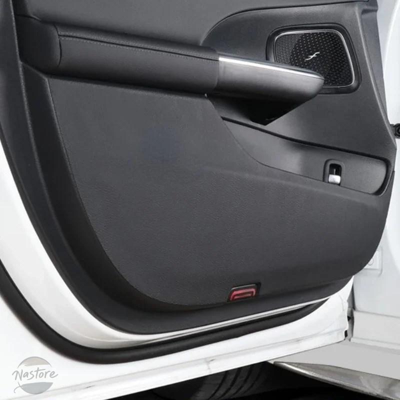 並行輸入品 革製耐衝撃 パッド ドア用 汚れ防止 ステッカー 茶色 メルセデスベンツGC X254 23-2024の画像
