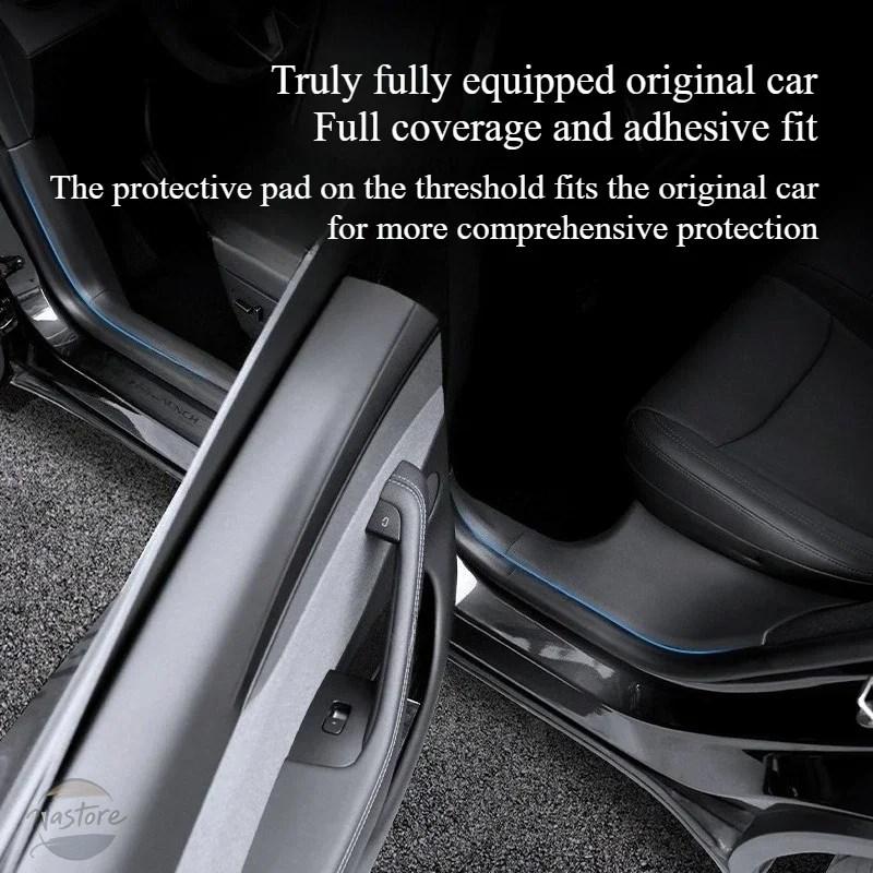 並行輸入品 テスラ モデルY ジュニパー/2025年発売 ドアシルストリップ