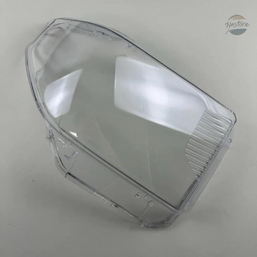 並行輸入品 トヨタ カバー ヘッドライト タンドラ 2014 16 クリア