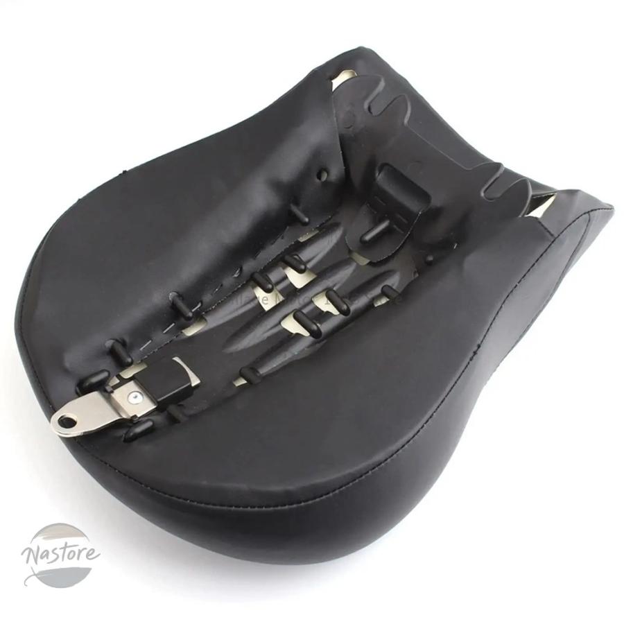 並行輸入品 バイク black passenger soft tail rear pillion seat ハーレー ソフテイル fat boy night train カスタムパーツ 部品 アクセサリーの画像