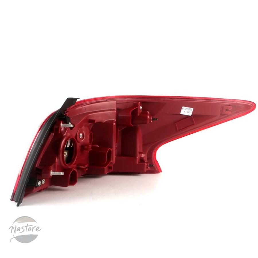 並行輸入品 l33 日産 nissan テールライト ブレーキ リア 左/右側