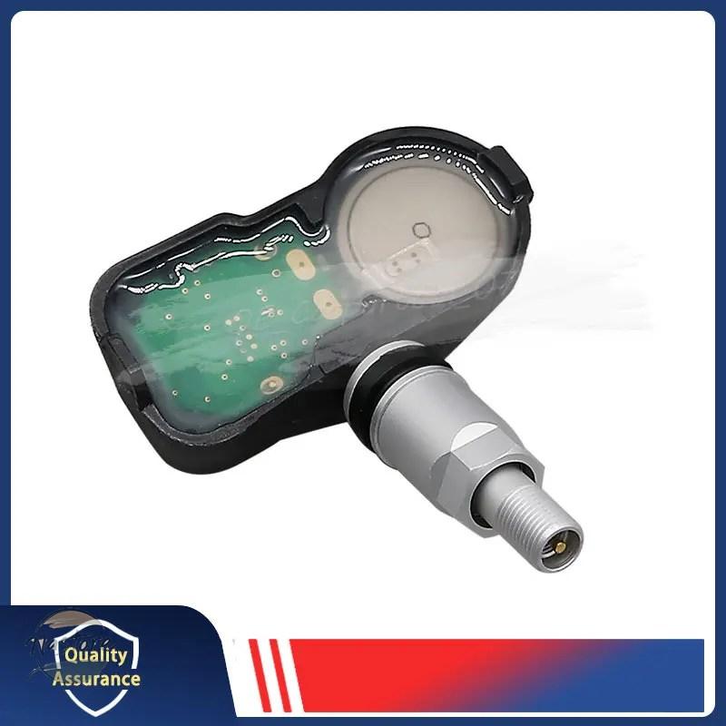並行輸入品 トヨタ avengsis aurisrv4 yaris verso 42607-02031 4260702031 42607-02030 42607-30070 4pcs カスタムパーツ 部品 アクセサリーの画像