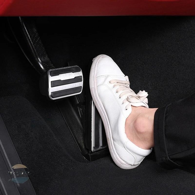 並行輸入品 ポルシェ ペダル ブレーキ アクセサリー 内装 カスタム Porche 911 2006~2020 カスタムパーツ 部品 アクセサリーの画像