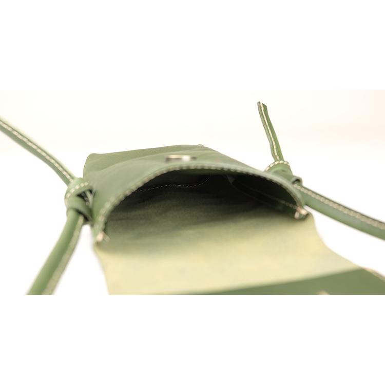 栃木レザー ポシェット メンズ レディース ショルダーバッグ 斜め掛け スマホショルダー 本革 日本製 牛革 ギフト プレゼント７色 |  | 18