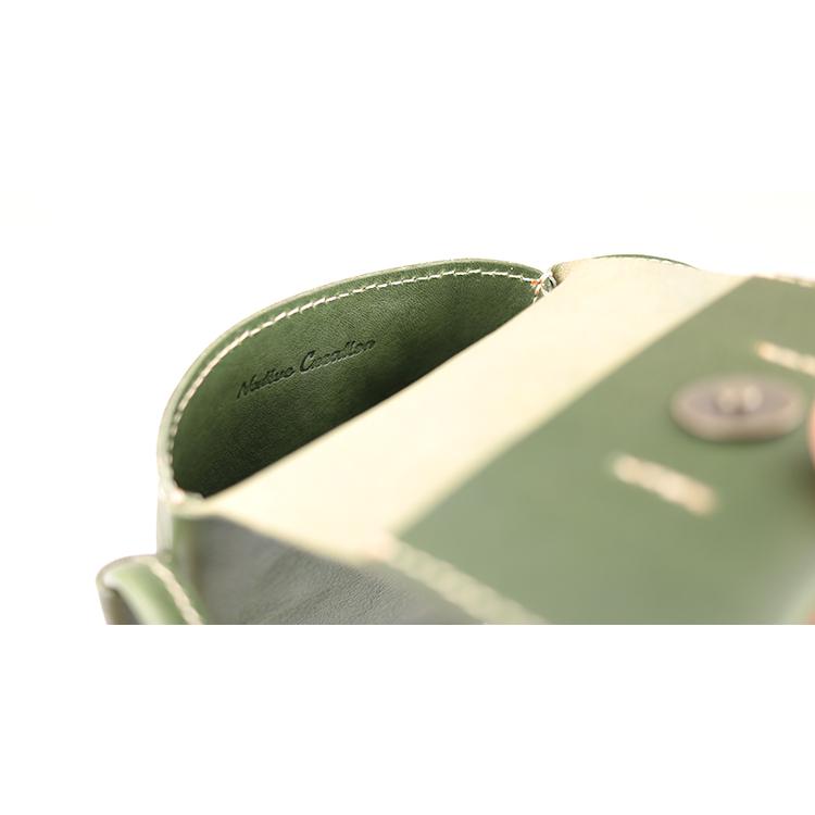 栃木レザー ポシェット メンズ レディース ショルダーバッグ 斜め掛け スマホショルダー 本革 日本製 牛革 ギフト プレゼント７色 |  | 19