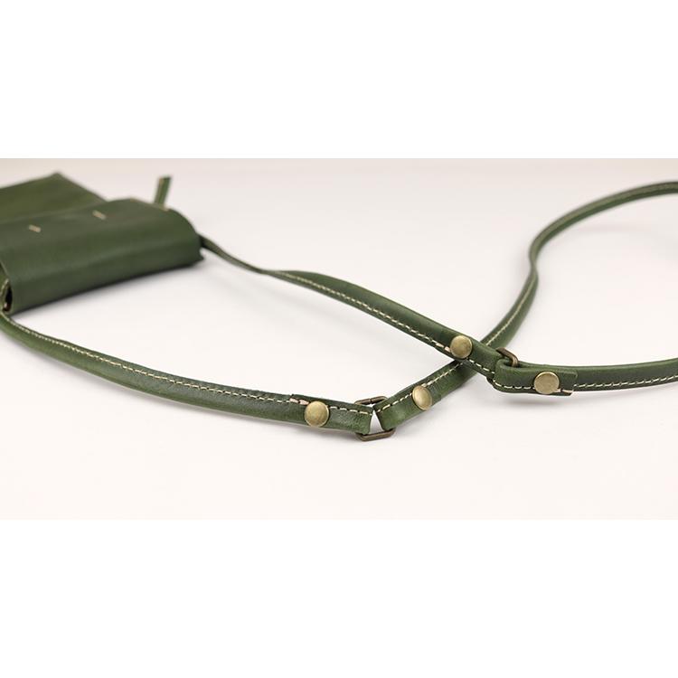 栃木レザー ポシェット メンズ レディース ショルダーバッグ 斜め掛け スマホショルダー 本革 日本製 牛革 ギフト プレゼント７色 |  | 21