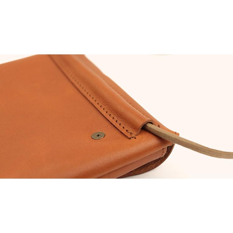 栃木レザー ポシェット メンズ レディース ショルダーバッグ 斜め掛け サコッシュ 鞄 小さめ 本革 日本製 牛革 ギフト プレゼント７色 |  | 18