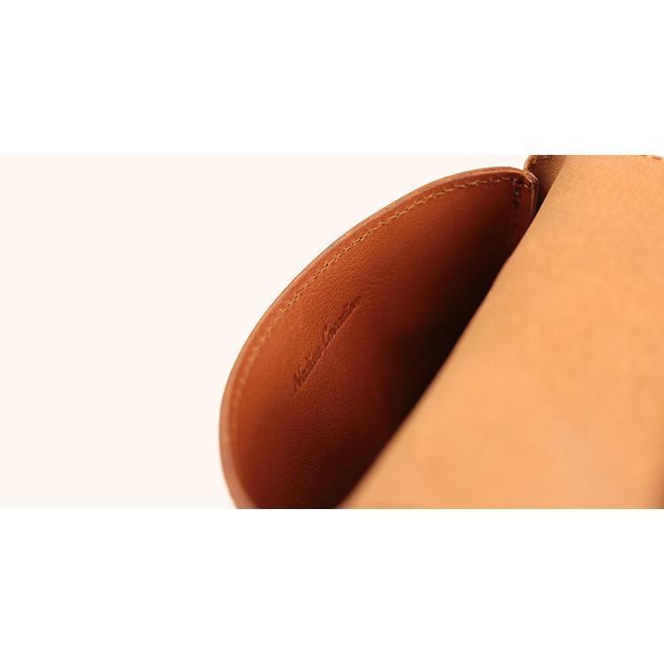 栃木レザー ポシェット メンズ レディース ショルダーバッグ 斜め掛け サコッシュ 鞄 小さめ 本革 日本製 牛革 ギフト プレゼント７色 |  | 19