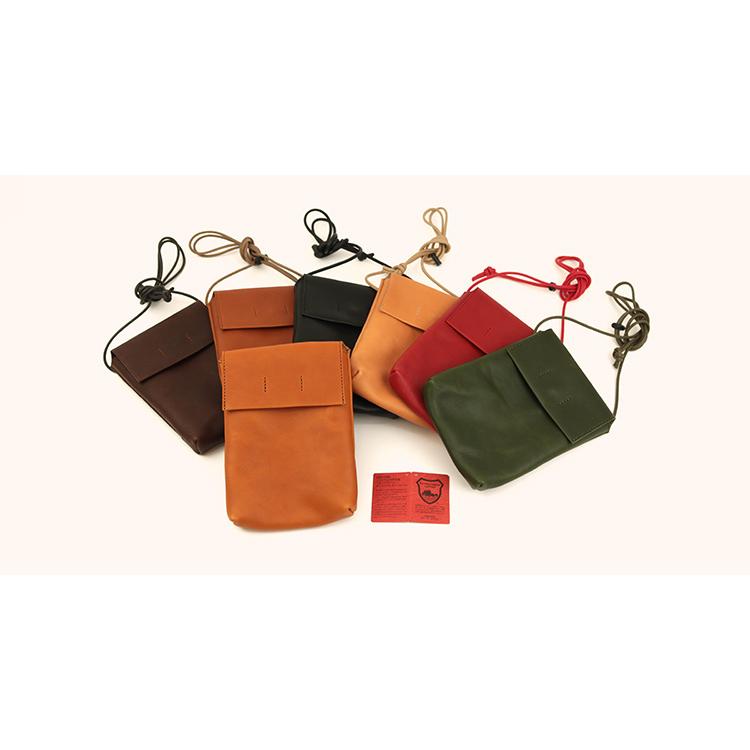 栃木レザー ポシェット メンズ レディース ショルダーバッグ 斜め掛け サコッシュ 鞄 小さめ 本革 日本製 牛革 ギフト プレゼント７色 |  | 22