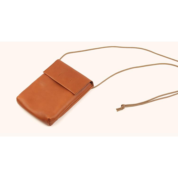 栃木レザー ポシェット メンズ レディース ショルダーバッグ 斜め掛け サコッシュ 鞄 小さめ 本革 日本製 牛革 ギフト プレゼント７色 |  | 13