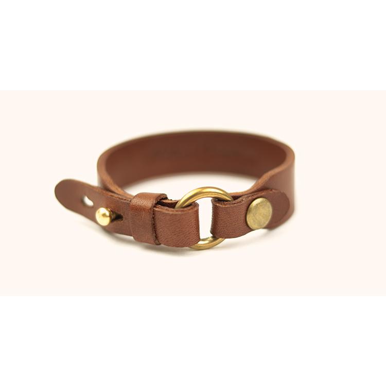 ブレスレット レザー 本革 栃木レザー メンズ レディース サイズ調整 ユニセックス おしゃれ かわいい ペア シンプル 日本製 ギフト プレゼント |  | 14