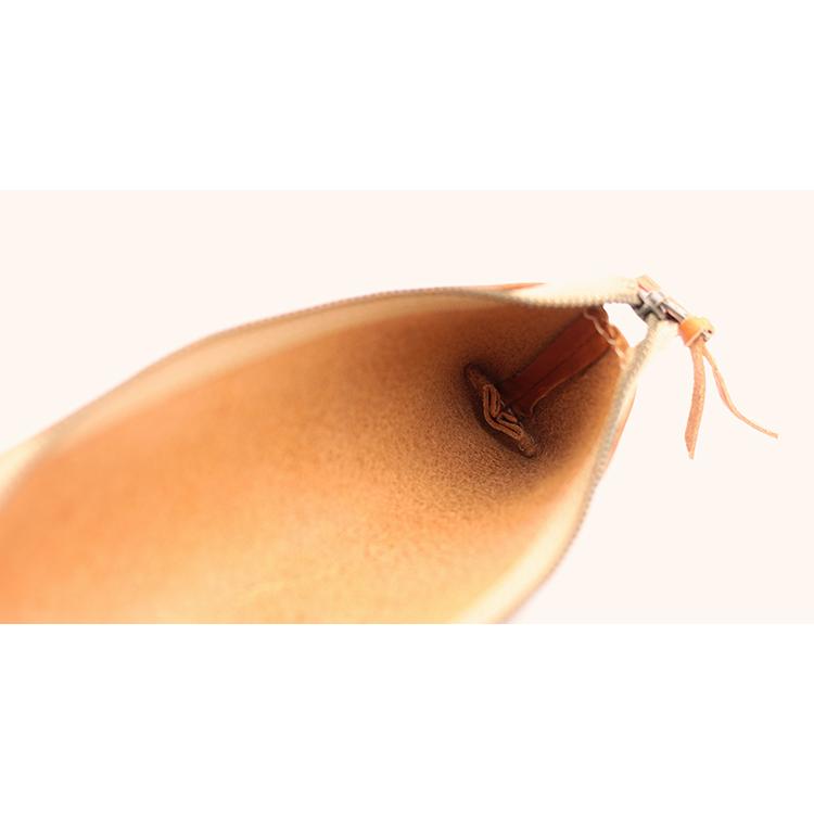 ペンケース 本革 栃木レザー ソフトシュリンクオイルレザー 本革ペンケース 全7色 筆箱 筆記用具 文房具 ステーショナリー 日本製 ギフト プレゼント GIFT |  | 17