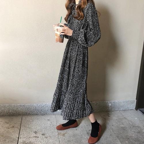 ワンピース レディース 秋 40代 30代 50代 冬 春 花柄 シフォン プリーツ ミモレ丈 リボン 大人可愛い 2色 ブラック ベージュ Op0244 ナチュリリア 通販 Yahoo ショッピング