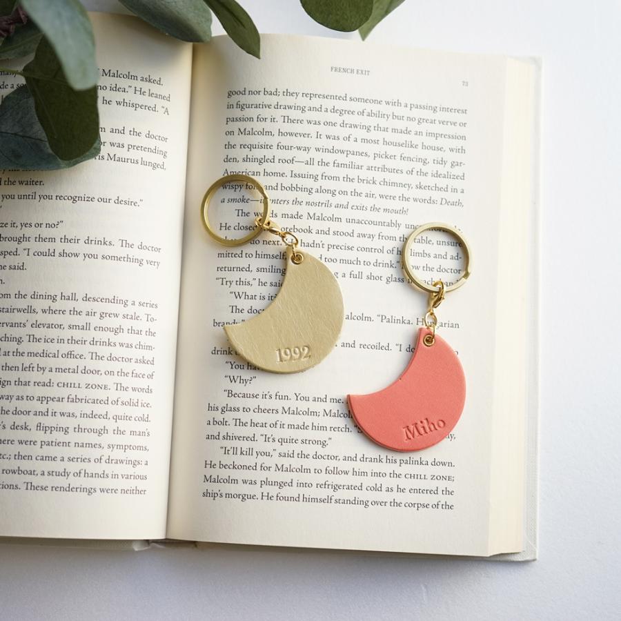 バッグチャーム 革 月 かわいい ネームタグ 名入れ お名前刻印 hoshinootoブランド |  | 05