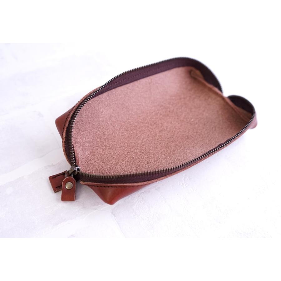 トレー型ファスナーペンケース |  | 10