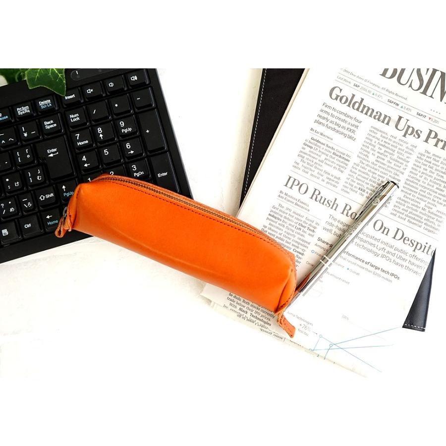 トレー型ファスナーペンケース |  | 15