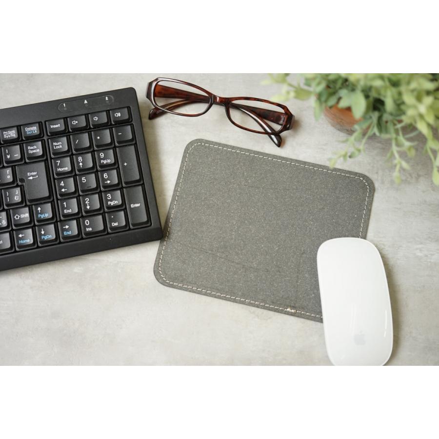 マウスパッド 名入れ可 おしゃれ レザー 本革 ドイツ製リサイクルレザー NaturalBasicブランド 正方形 長方形 スクエア ノベルティ 記念品 ギフト プレゼント |  | 02