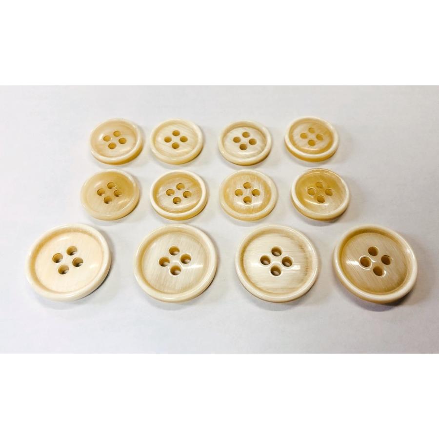 最高級本水牛ボタン 板素材 希少価値な白色 ツヤ有り お得なスーツ1着分セット No 1057 W 110 999 W 天然釦本舗 Natural Buttons 通販 Yahoo ショッピング