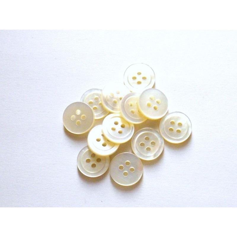 貝ボタン 白蝶貝ボタン スーツの最高品質定番型貝ボタンセット 便利でお得な付け替え用1着分で販売 Sh 117 220 0sh117 999 00m 天然釦本舗 Natural Buttons 通販 Yahoo ショッピング