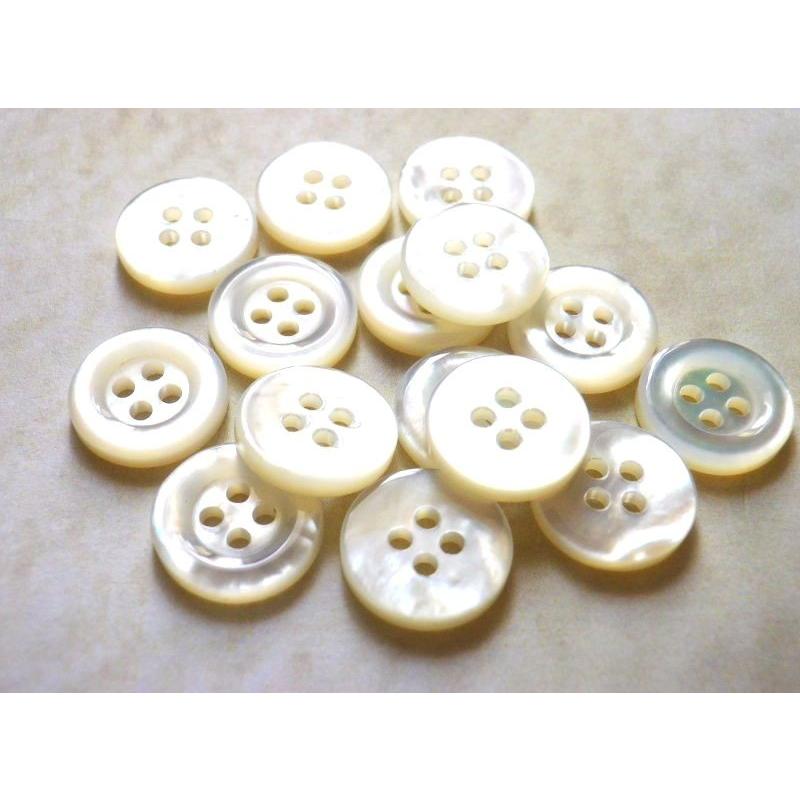 貝ボタン 白蝶貝 10mm 最高級のシャツ ブラウス専用 Sh 005 2 Sh005 010 00m 天然釦本舗 Natural Buttons 通販 Yahoo ショッピング