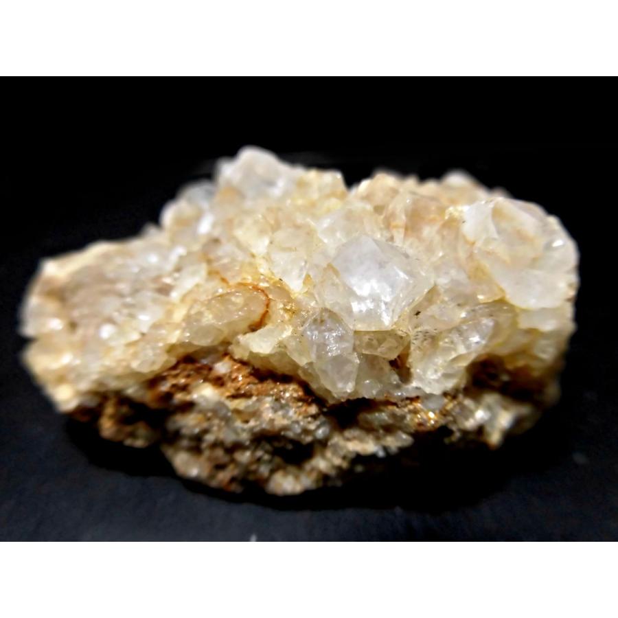 長野県　天然水晶　栗生水晶山産　水晶　原石　191グラム　国産水晶　水晶 長野県 天然水晶 栗生水晶山産 水晶 原石 2 8キロ 大サイズ 早い