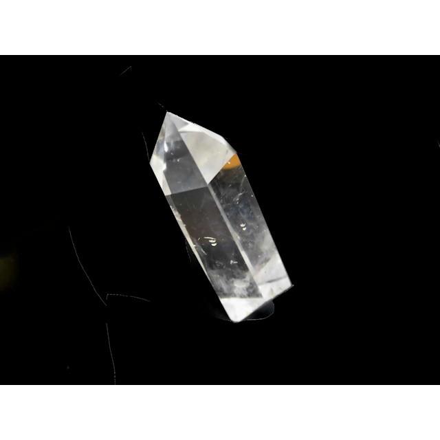 ブラジル産】ポリッシュ 水晶ポイント 約76g クリスタル・クォーツ